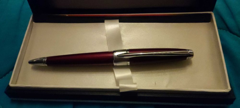 Caneta Sheaffer 100 Brushed Chrome & Cross Aventura Vermelha c/ Caixa