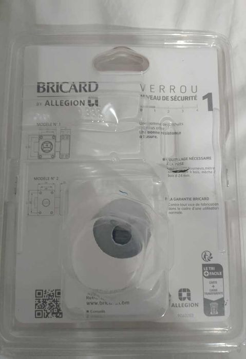 Bricard Fechadura com botão dourado