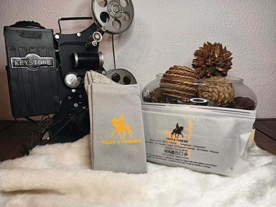 Meias de Equitação Novas – Horse Riding Socks