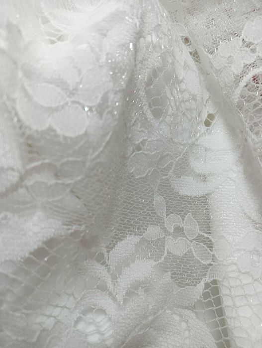 Piękna, błyszcząca suknia ślubna, 54/56.