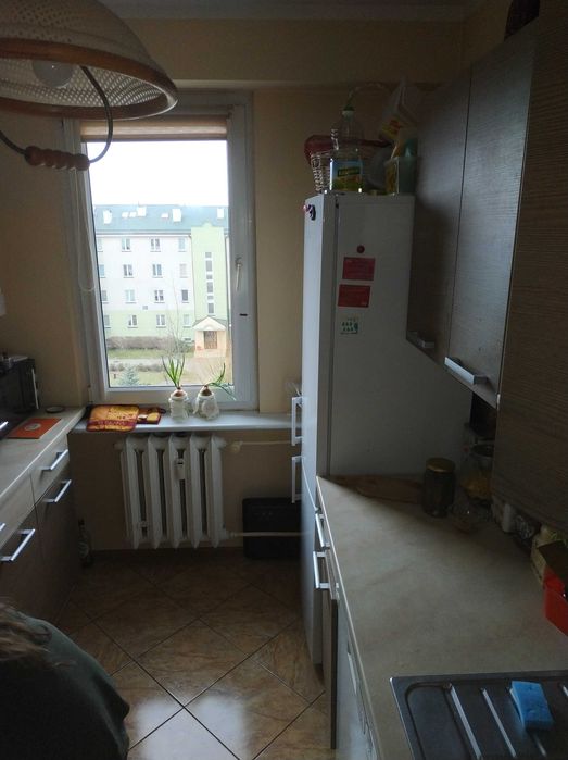 wynajmę pokój na  Jarotach przy ul. Mroza 22