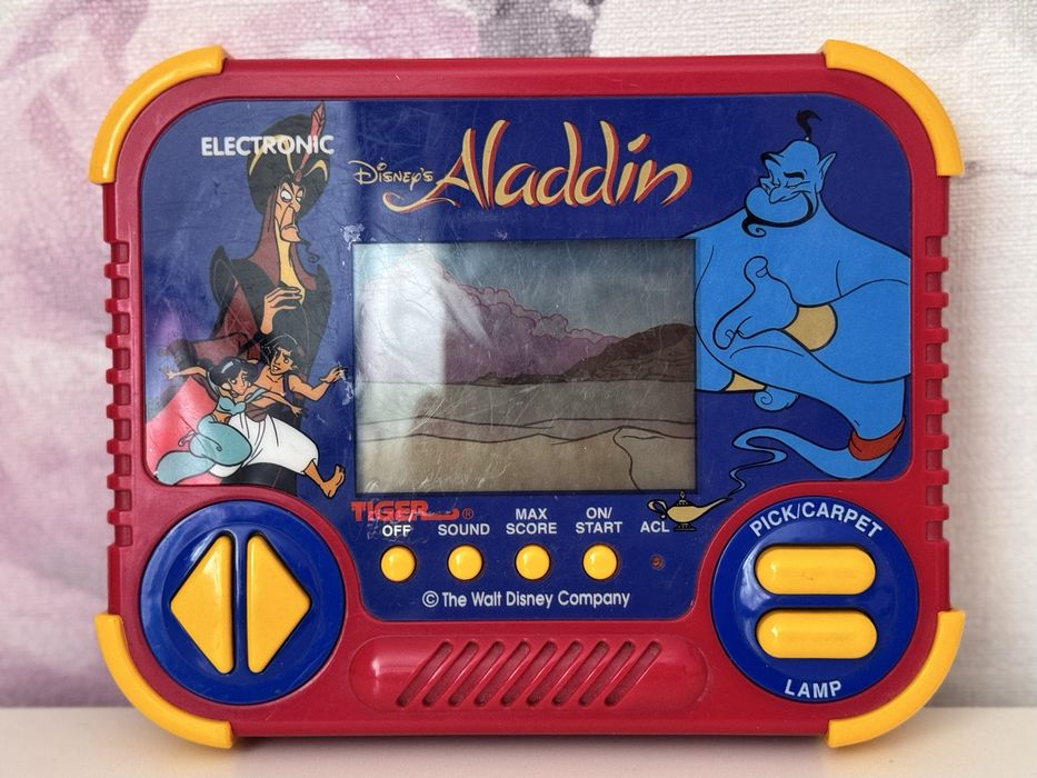 Gra elektroniczna Aladyn Disney, Tiger Electronic, vintage 1990