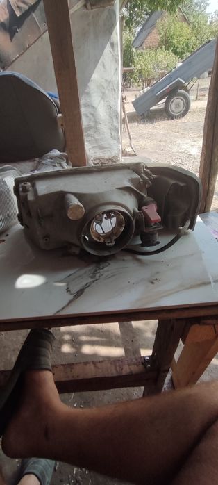Продам фари FIAT CARELLO цілі не биті кріплення всі цілі