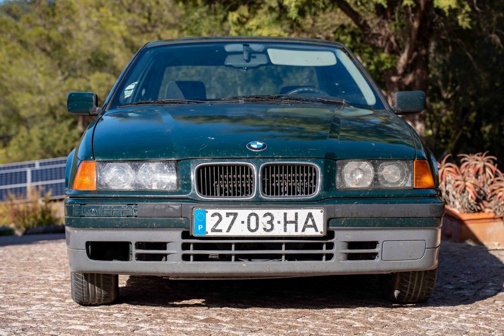 BMW 325td (E36) Sedan 1994 – 2.5 Turbodiesel – Sem ferrugem — photo 5