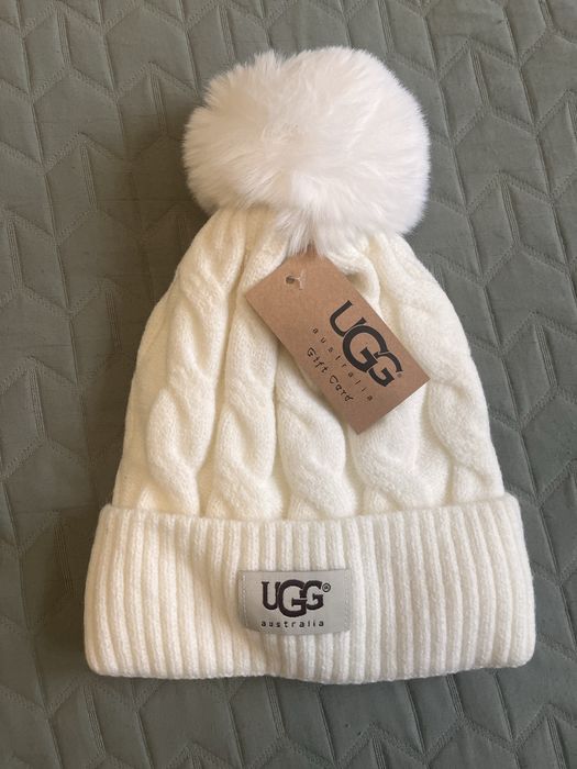 Biała zimowa czapka UGG Australia