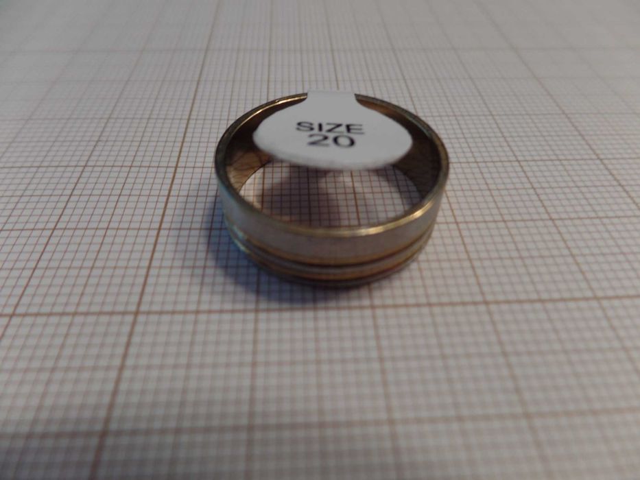 Conjunto de Anel em Aço Inoxidável mais fio de Pescoço (V63) K