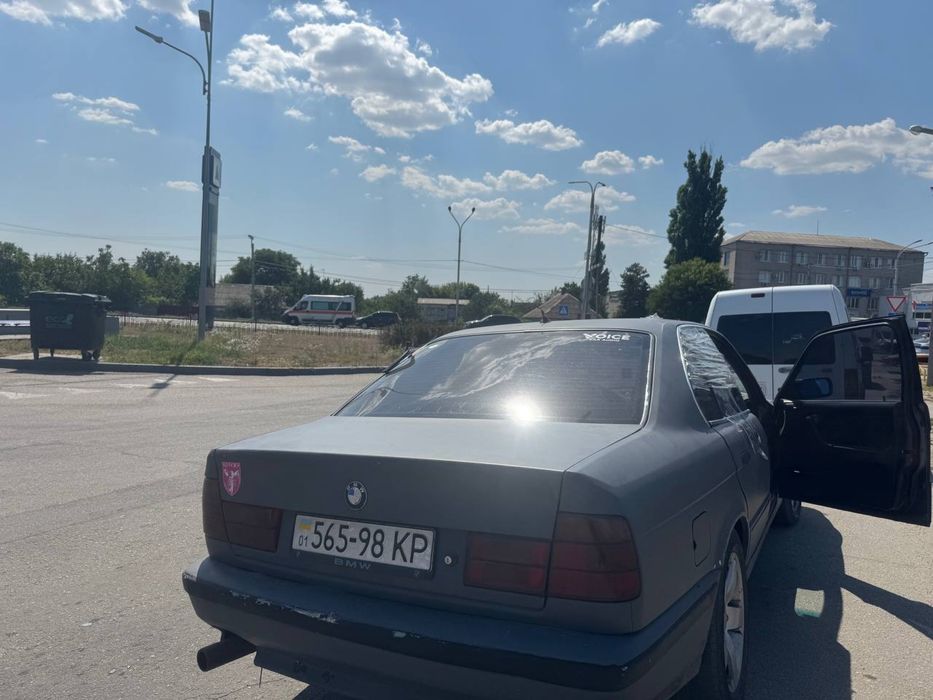 В продаже BMW E34