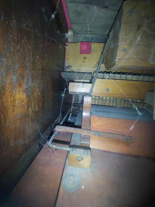 Fisharmonia 13 registrów.