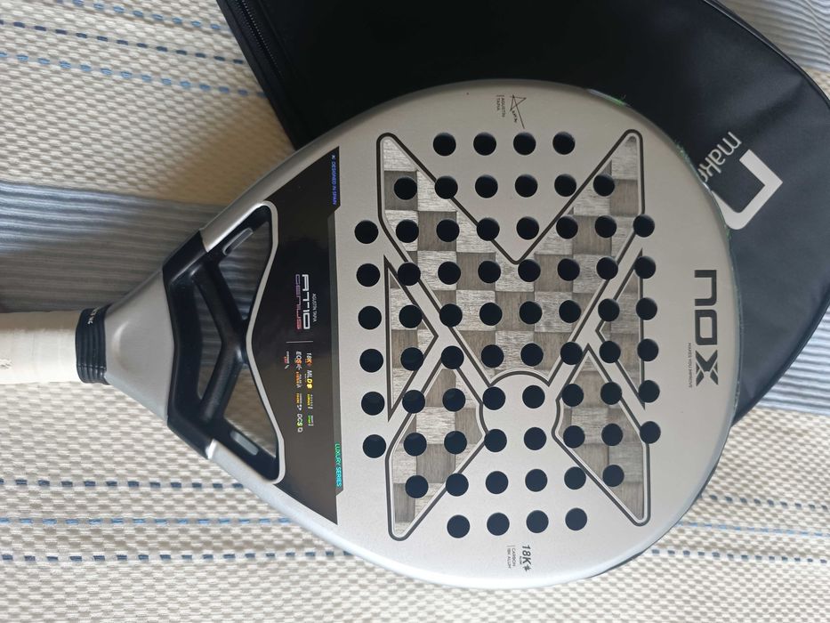 Raquete de padel Nox AT18k Tapia