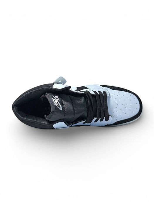 Кросівки Чоловічі Nike Air Jordan 1 High White Black