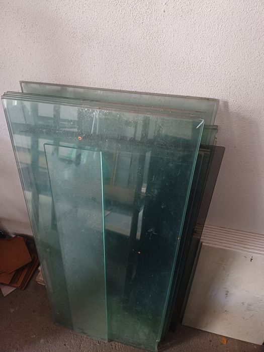 Vendo vidros novíssimo64738030810881120