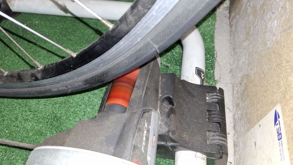 Bicicleta mais rolos