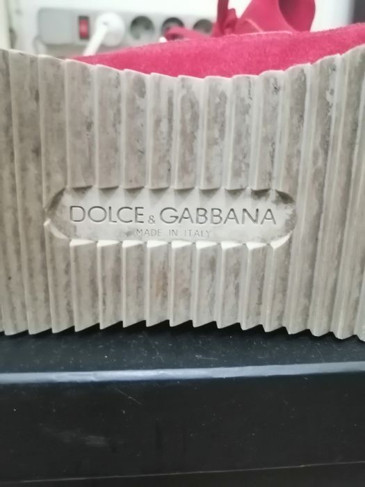 Кроссовки женские D. G.