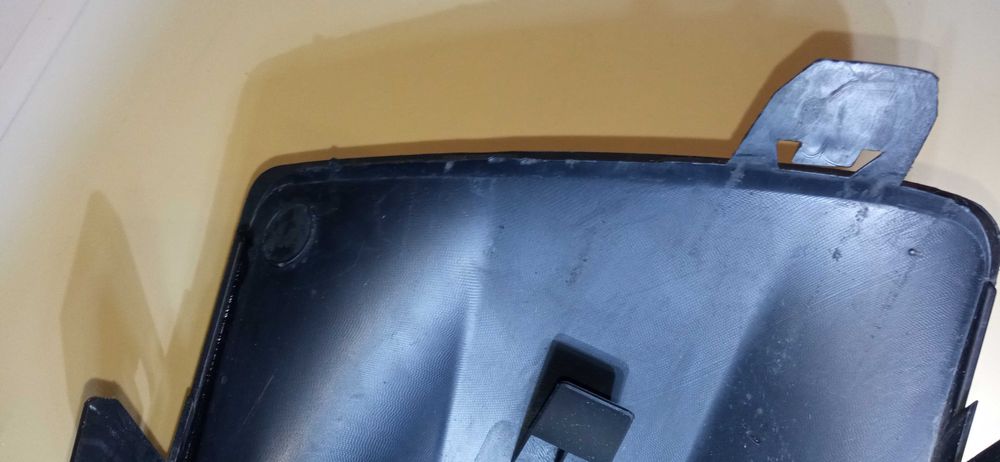 Заглушка крюка заднього бампера Peugeot 307