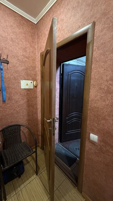 Продам 2-х комнатную квартиру ( Днепрострой)