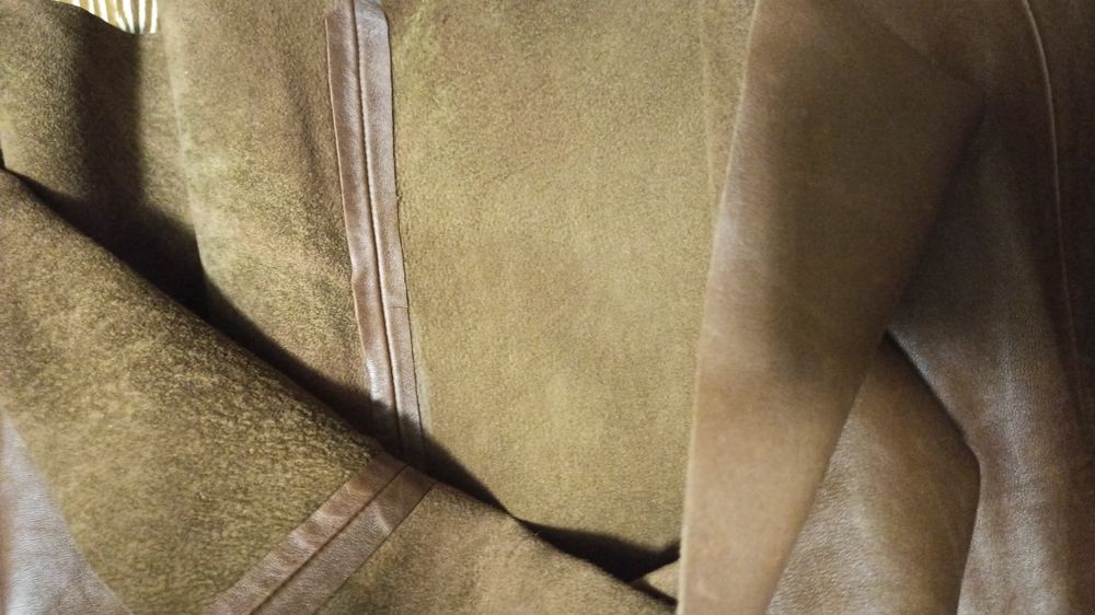 Писк моды, кожаная юбка, трендовая, фирменная, дизайнерская,разм. S-M