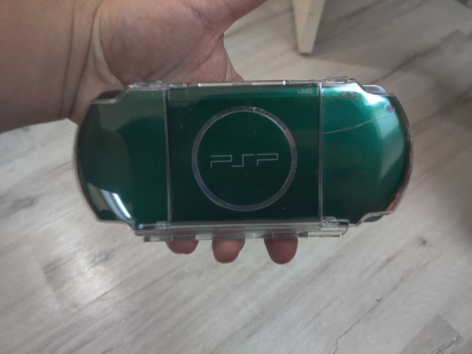 Прозрачный чехол кейс для SONY PSP SLIM (2000 3000)