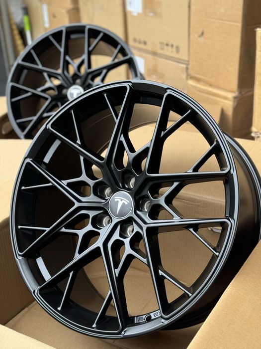 Диски Нові R19/5/114,3 TESLA Model 3 Model Y . В Наявності .