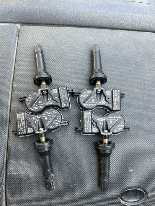 Диски 5/110r19 Jeep Cherokee та інші +датчики