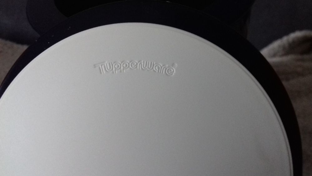 Tupperware para gelo64739033222659122