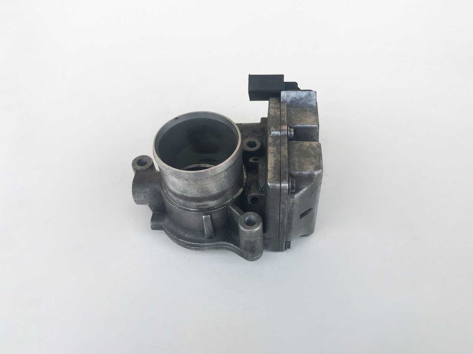 Дросельна заслонка Renault Laguna 2. Megane 2. Scenic 2 - 1.9dCi