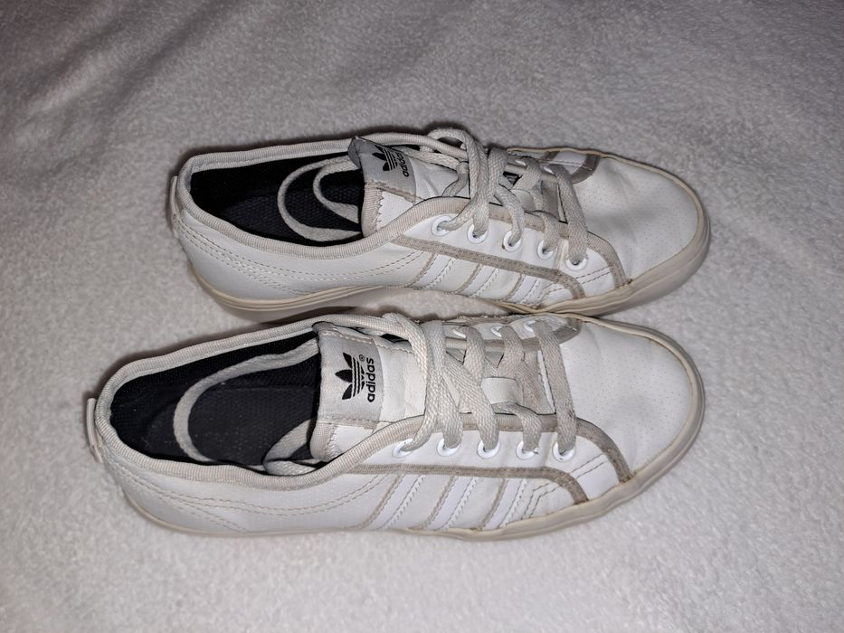 Продам кеди Adidas 38.5 розмір