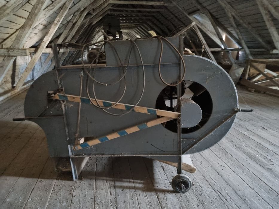 Віяльно-калібрувальна машина