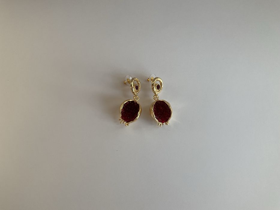 Brincos de romã grandes