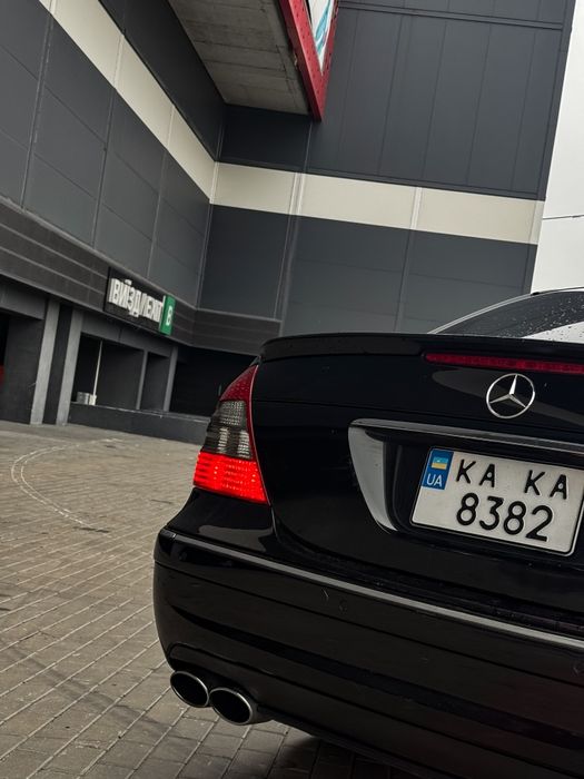 Продам Mercedes-Benz e320