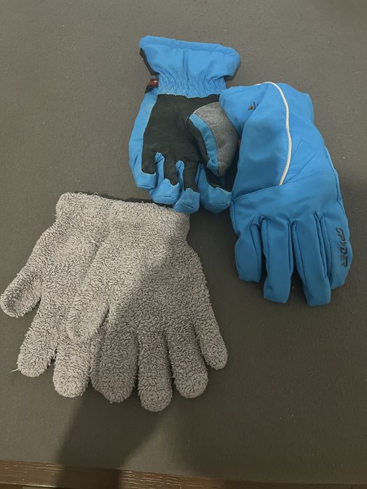 Рукавички/перчатки одним лотом 8-10 років