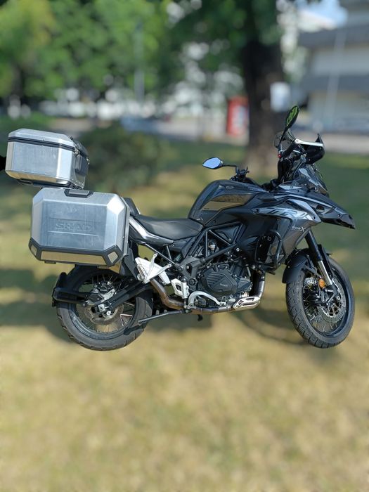 Moto Benelli 502 TRK