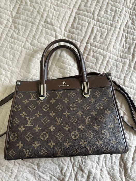 Продам новую сумку Louis Vuitton