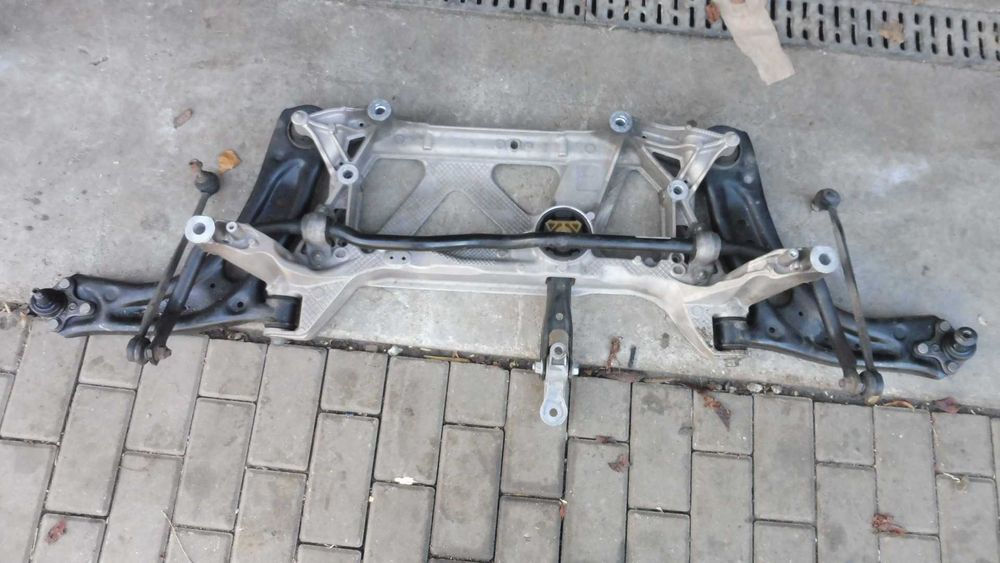 Sanki  Wózek  Trawers  wachacze  S3 A3 8V GOLF VII jak nowe komplet