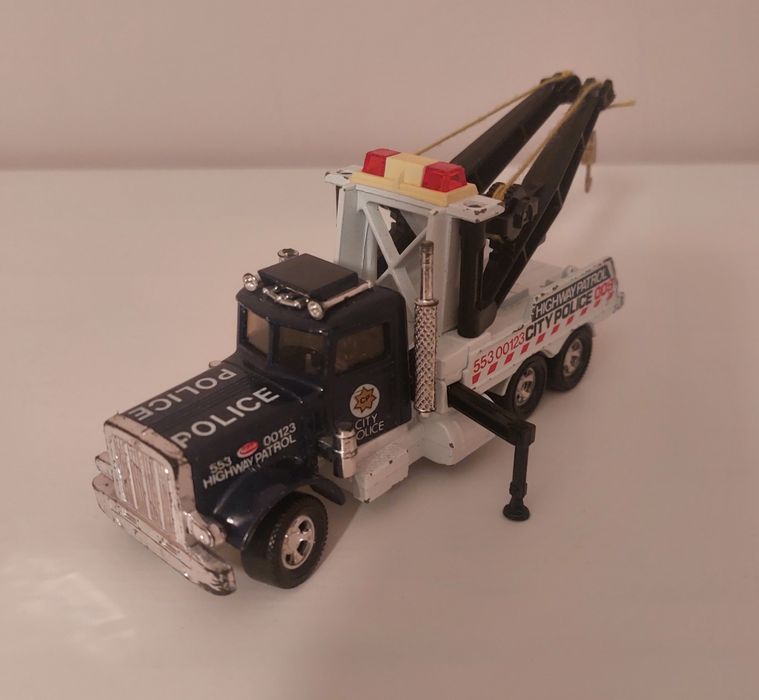 Matchbox Peterbilt