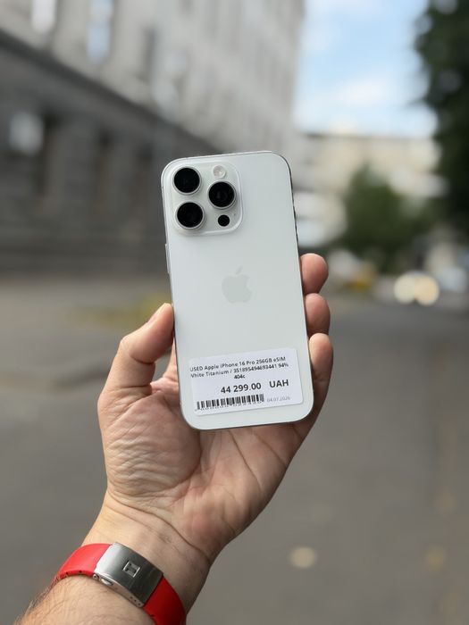 Apple iPhone 16 Pro 128Gb, 256Gb, 512Gb, 1TB Natural, Black, Desert, White, Titanium Neverlock