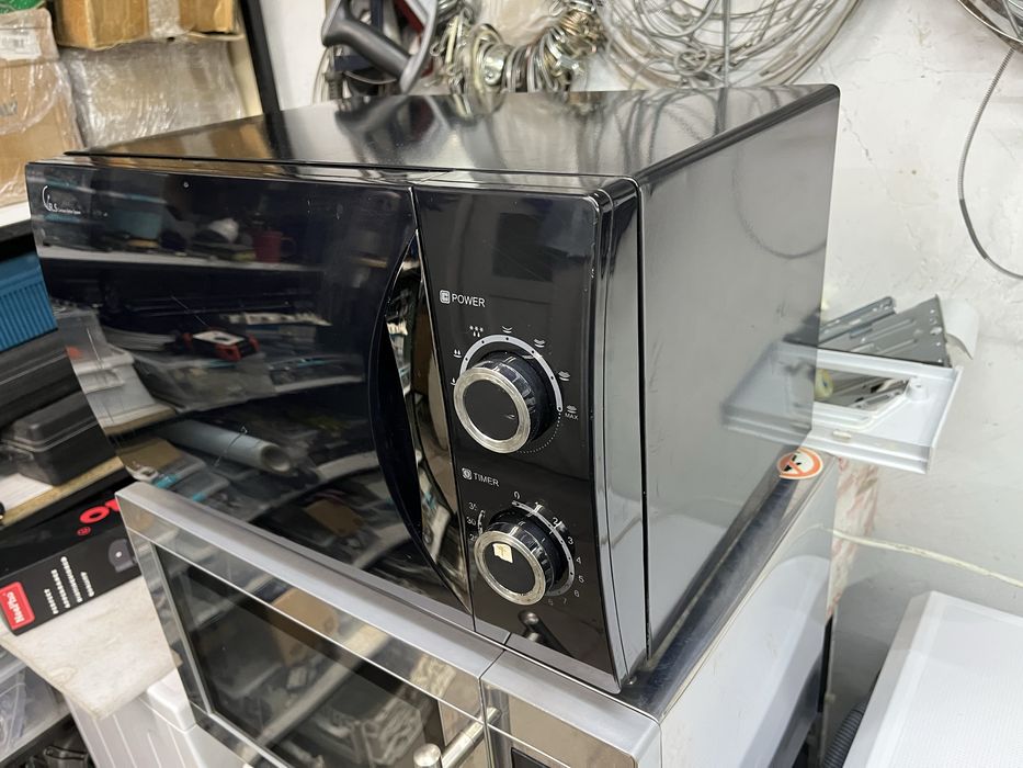 Мікрохвильова піч Deawoo