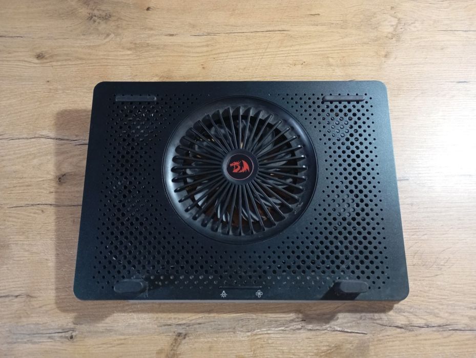 Gigabyte G5 KD / RTX 3060 / 144Hz + podstawka chłodząca Redragon (Potrzebuje szybko sprzedać)
