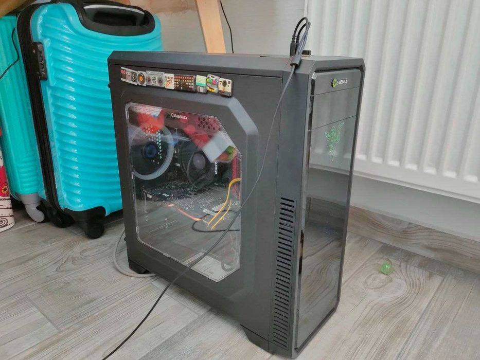 Ryzen 5 1600, gtx 1060, ddr4 16gb, 512 gm M.2 ssd