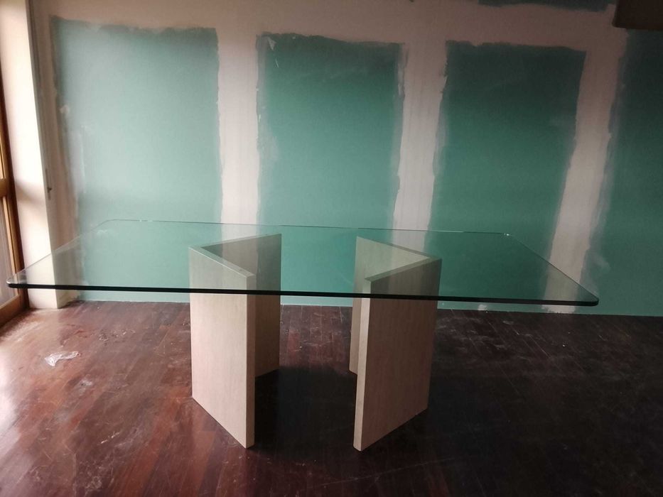 Mesa de sala - como nova