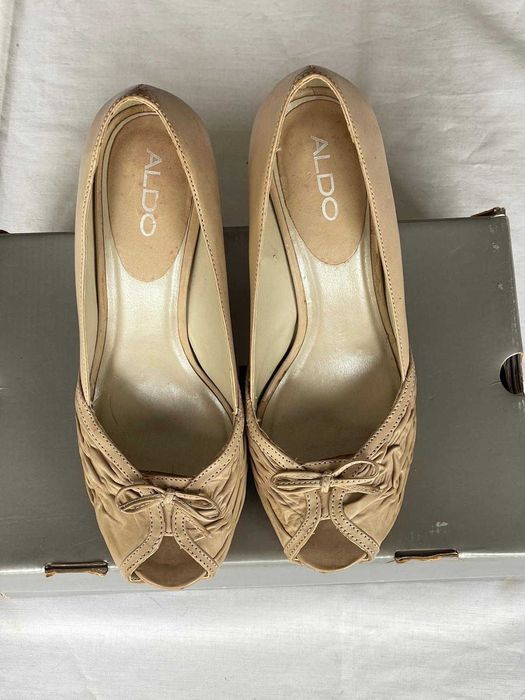 Sapatos Aldo nº 38 com plataforma