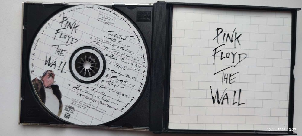 pink floyd the wall - купить CD, DVD диски - Цена на OLX.ua