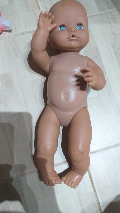 Cozinha de brincar com utensílios e 1 nenuco