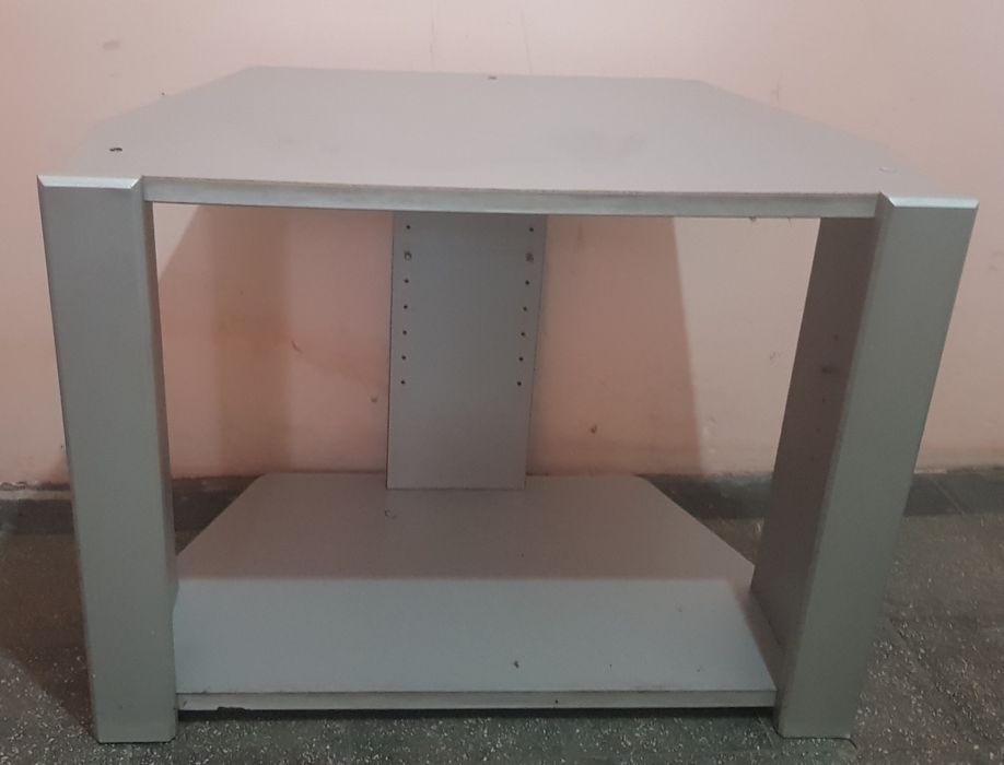 Stolik pod telewizor akwarium