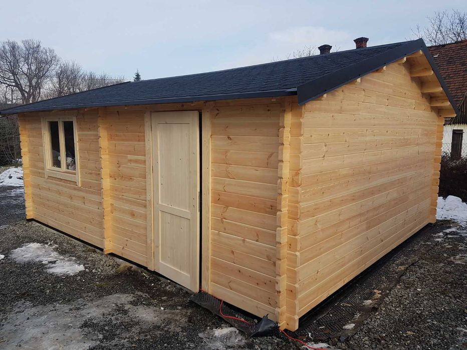 Garaż drewniany domek gosp od19,8m2 ściana z litego drewna gr od 44mm