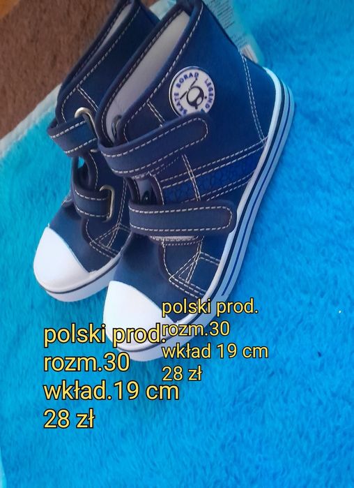 Obuwie sportowe dziecięce.