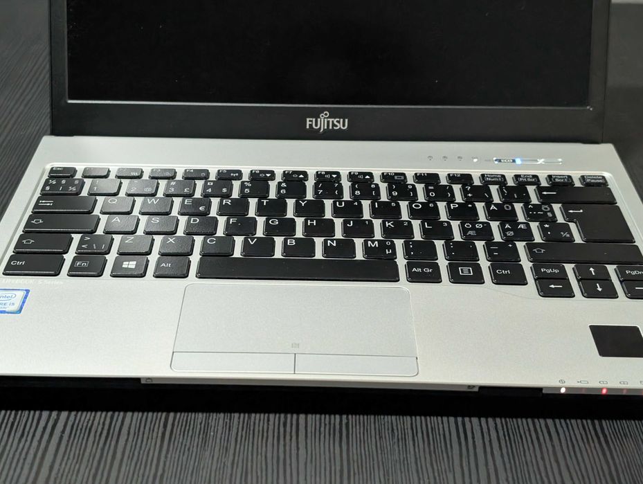 Portátil Fujitsu Lifebook S936 i5 8GB RAM SSD