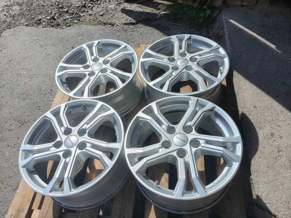 Диски R16 5x114,3 ET40 7J ЦО60, с датчиками давления. Привезены из Германии