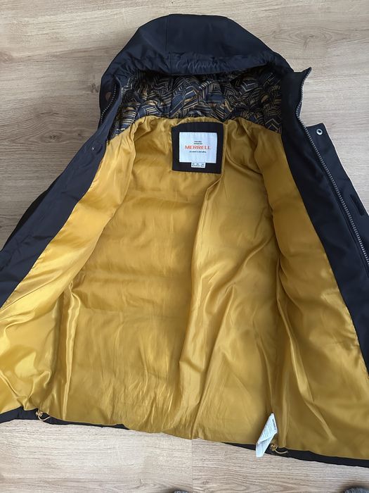 Тепла зимова куртка,пуховик Merrell, 152см