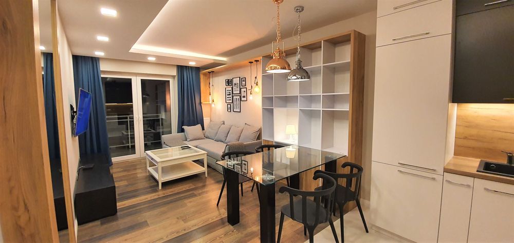 Apartament  2-pokoje z widokiem na Zatokę Gdańską – ostatnie piętro, IV Oceany, Gdańsk Przymorze