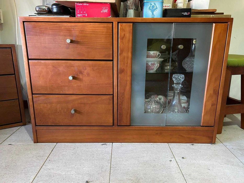 Recheio de Apartamento - Madeiras de qualidade